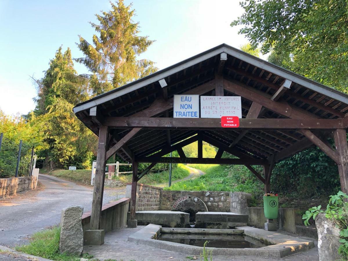 Aux Lettres Du Lavoir La Rivière-Saint-Sauveur Exteriér fotografie